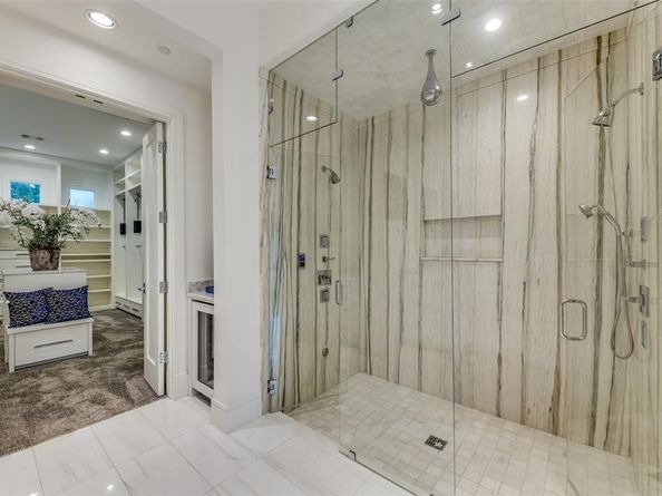 4326  Pomona Road , Dallas Texas 75209