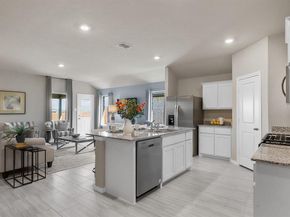 422  LUBBOCK Drive , Azle Texas 76020