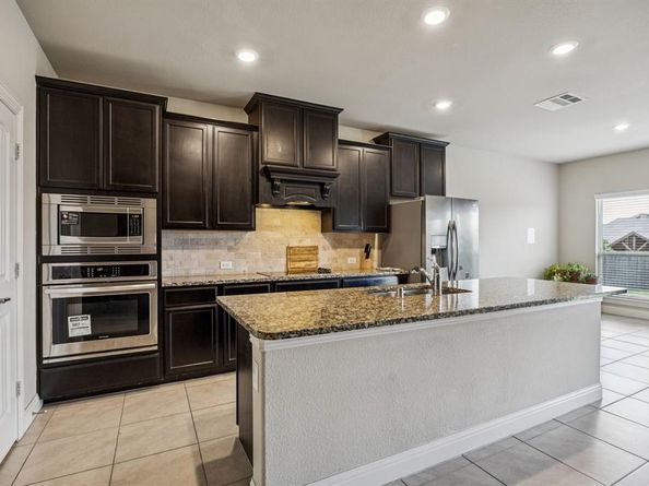 540  Winnetka Drive , Oak Point Texas 75068