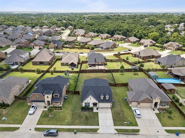 540  Winnetka Drive , Oak Point Texas 75068