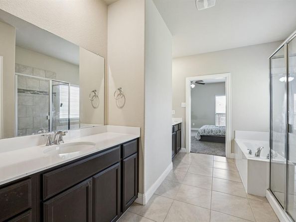 540  Winnetka Drive , Oak Point Texas 75068