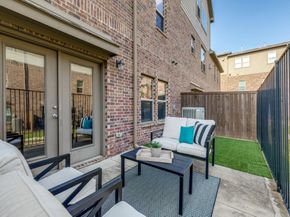572  Hampshire Drive , Lewisville Texas 75067