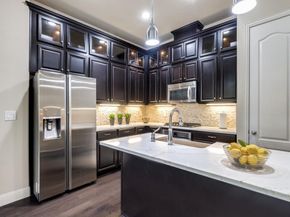 572  Hampshire Drive , Lewisville Texas 75067
