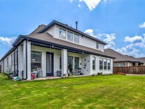 2806  Garrett Drive , Highland Village Texas 75077