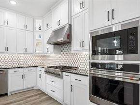 2806  Garrett Drive , Highland Village Texas 75077