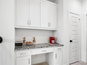 2806  Garrett Drive , Highland Village Texas 75077