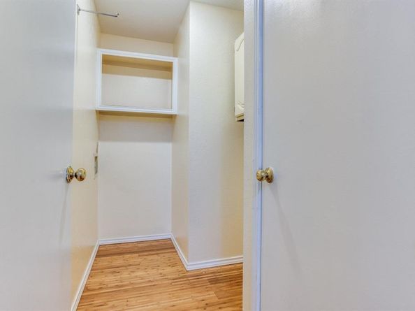 2218  Overview Lane , Garland Texas 75044