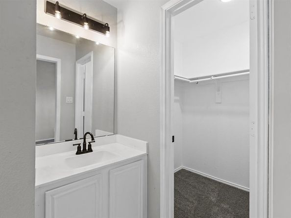 1441  Dimmit Drive , Carrollton Texas 75010
