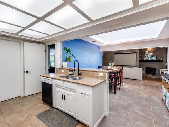 6018  Blue Bay Drive , Dallas Texas 75248