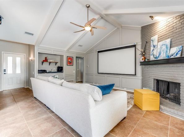 6018  Blue Bay Drive , Dallas Texas 75248