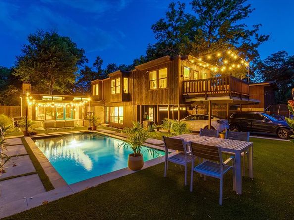 10909  Fernald Avenue , Dallas Texas 75218