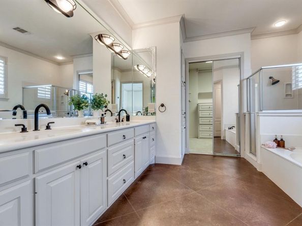 7910  Fair Oaks Avenue , Dallas Texas 75231