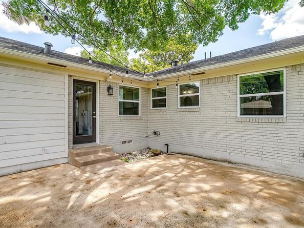 603  Bondstone Drive , Dallas Texas 75218