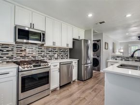 2717  El Tivoli Drive , Dallas Texas 75211