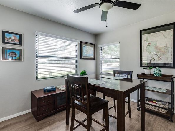 2717  El Tivoli Drive , Dallas Texas 75211