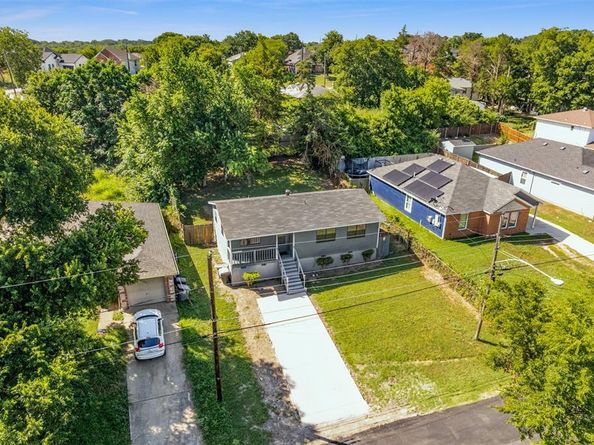 2514  Kirkley Street , Dallas Texas 75241
