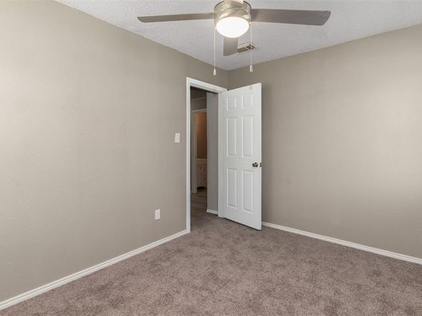 2514  Kirkley Street , Dallas Texas 75241