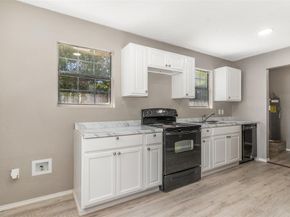2514  Kirkley Street , Dallas Texas 75241