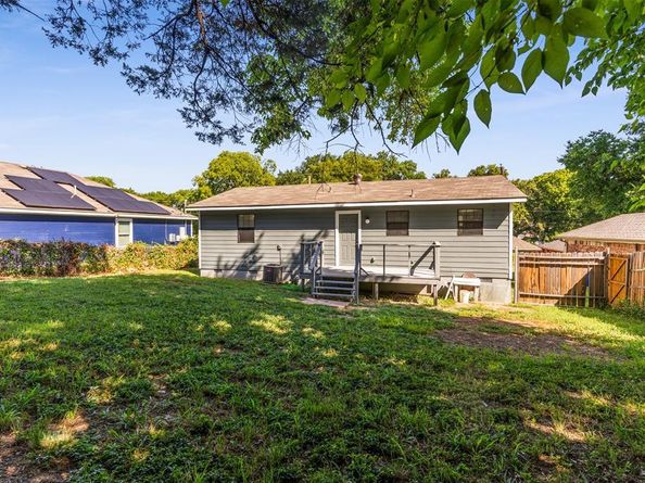 2514  Kirkley Street , Dallas Texas 75241