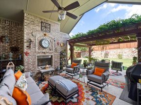 10874  Smoky Oak Trail , Flower Mound Texas 76226