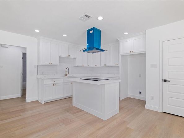 3600  Gordon Avenue , Fort Worth Texas 76110