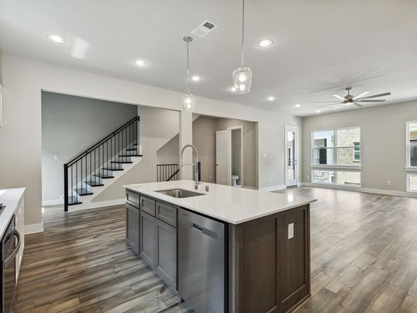 2535  Carolwood Lane , Dallas Texas 75212