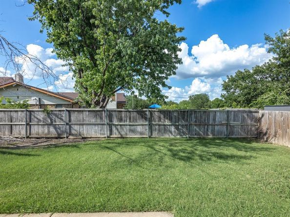 4321  Pepperbush  , Fort Worth Texas 76137