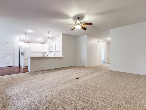 1097  Oakbrook Street , Prosper Texas 75078