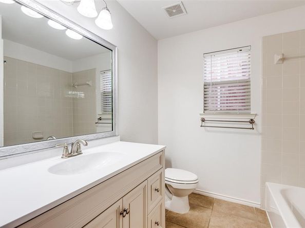 1097  Oakbrook Street , Prosper Texas 75078