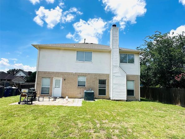 5903  Naravista Drive , Dallas Texas 75249