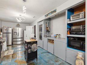 2010  Gross Road , Dallas Texas 75228