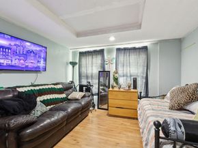 2010  Gross Road , Dallas Texas 75228