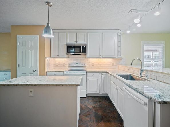 9209  Whistlewood Drive , Fort Worth Texas 76244
