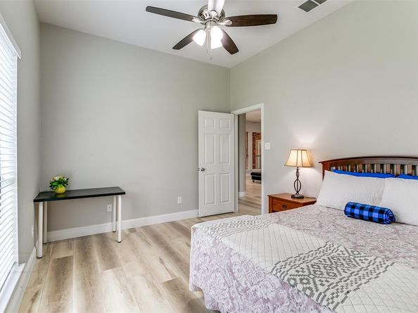 412  Red Castle Drive , Lewisville Texas 75056
