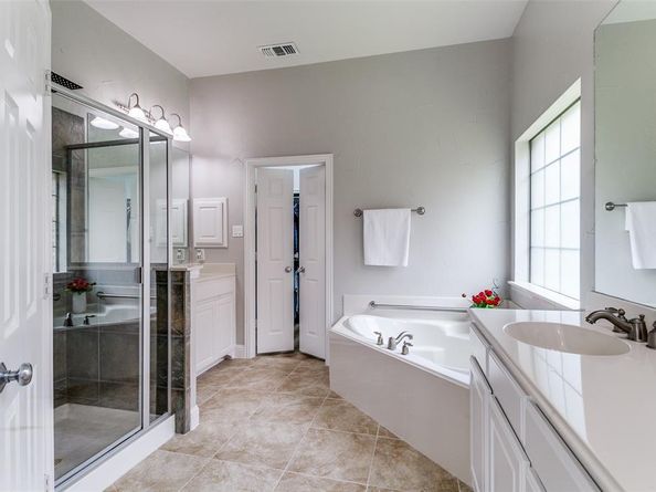 412  Red Castle Drive , Lewisville Texas 75056