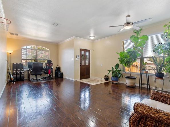 1003  Stonebrook Drive , Grand Prairie Texas 75052