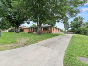 1508  Ross Avenue , Carrollton Texas 75006