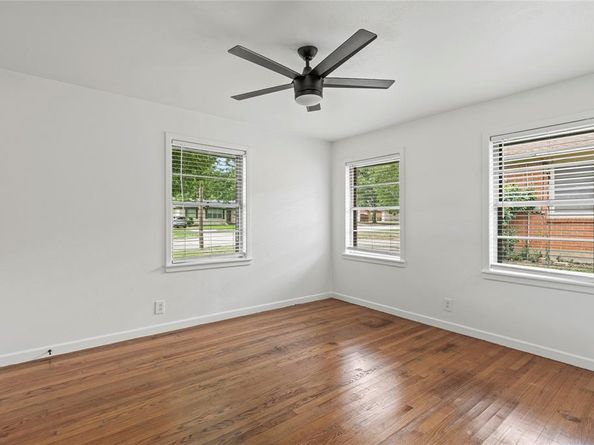 1508  Ross Avenue , Carrollton Texas 75006
