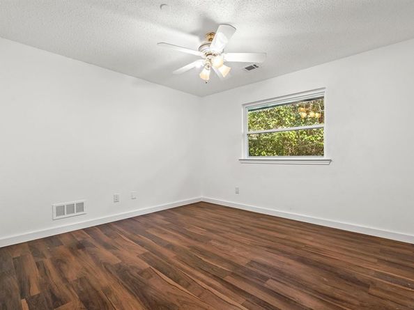 3005  Club Hill Drive , Garland Texas 75043