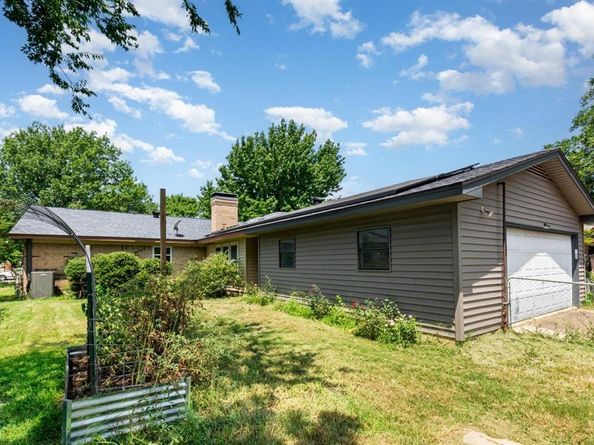 2026  Mars Drive , Garland Texas 75040