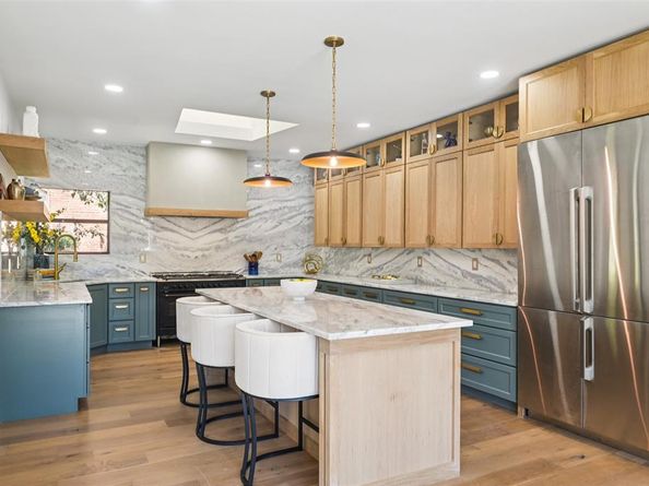 5705  Bent Oak Place , Dallas Texas 75248