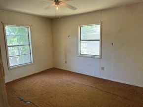 611 S Ruddell Street , Denton Texas 76205