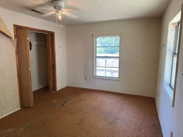 611 S Ruddell Street , Denton Texas 76205