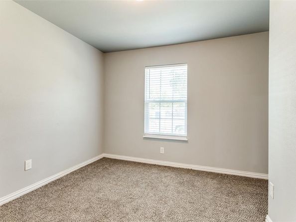 2805  Springdale Road , Fort Worth Texas 76111