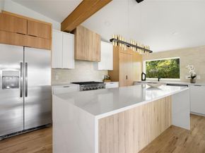 9740  Edgepine Drive , Dallas Texas 75238