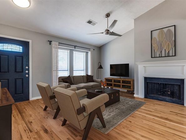 630 W Canty Street  B6, Dallas Texas 75208
