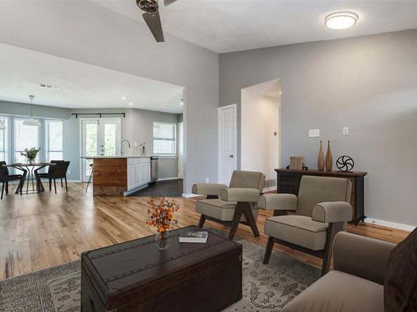 630 W Canty Street  B6, Dallas Texas 75208