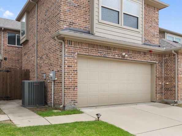 1521  Joy Drive , Carrollton Texas 75007