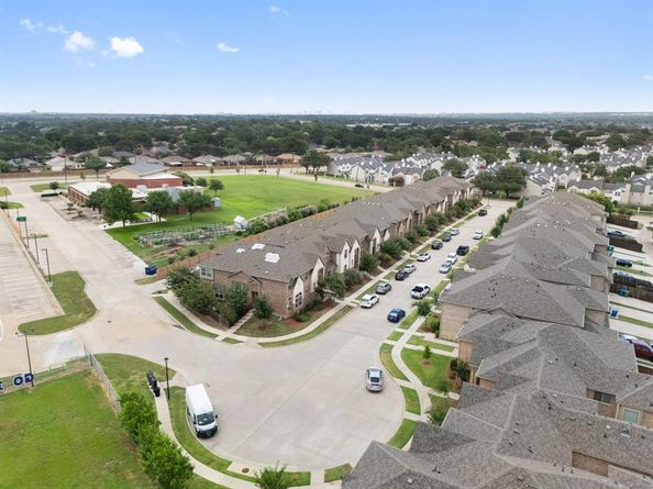 1521  Joy Drive , Carrollton Texas 75007