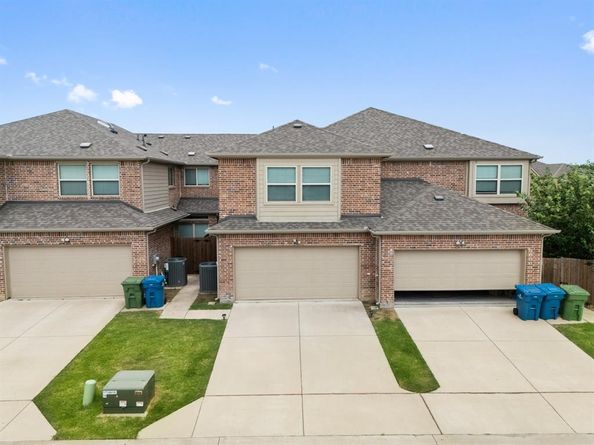 1521  Joy Drive , Carrollton Texas 75007